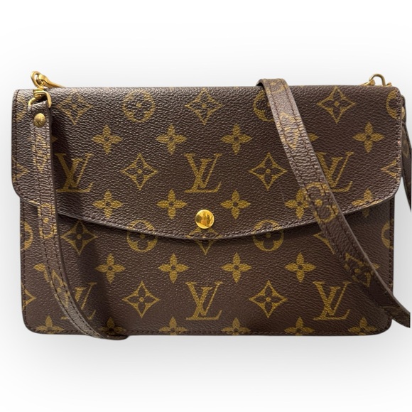 LOUIS VUITTON Rare Pre-1980s Monogram Double Rabat Pochette, Vintage - Picture 3 of 15